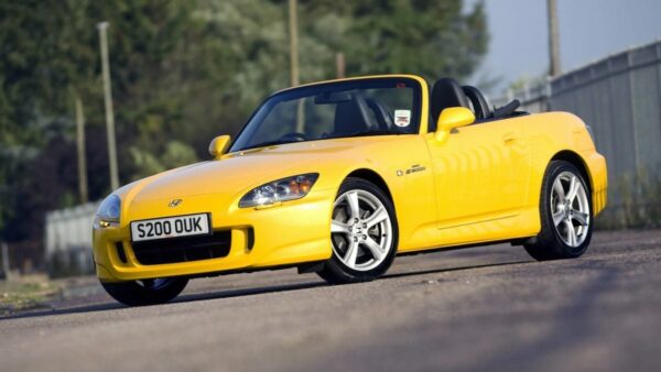 S2000